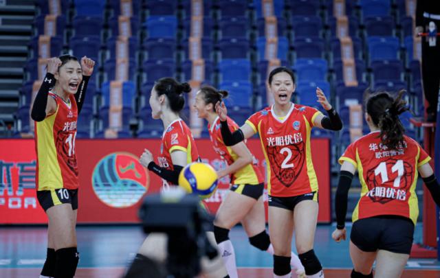 1638015346505085465.png 500万彩票网-排超上海女排强势零封辽宁 金软景回归荣膺得分王