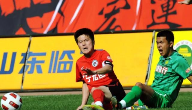 500万网彩票-徐亮无缘A级教练培训班 哭诉自己遭遇不公平待遇