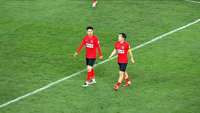 500万彩票网-徐正源刚上任遇残阵，辽宁核心停赛，5后卫稳住防守 先拿玉昆试水